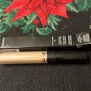 🛍Chanel Eye Concealer.